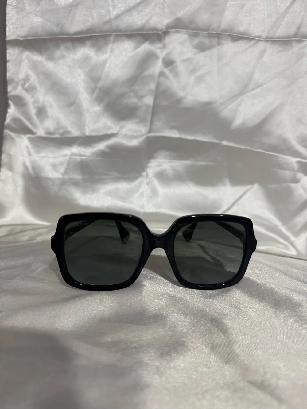 Gucci Black Oversized Square Sunglasses